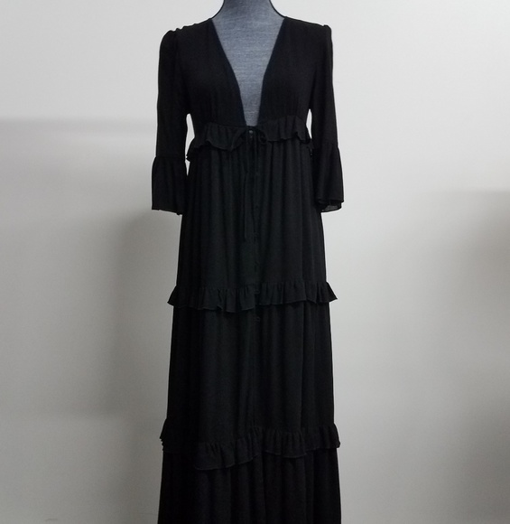 Dresses & Skirts - Ruffle details bobo dress